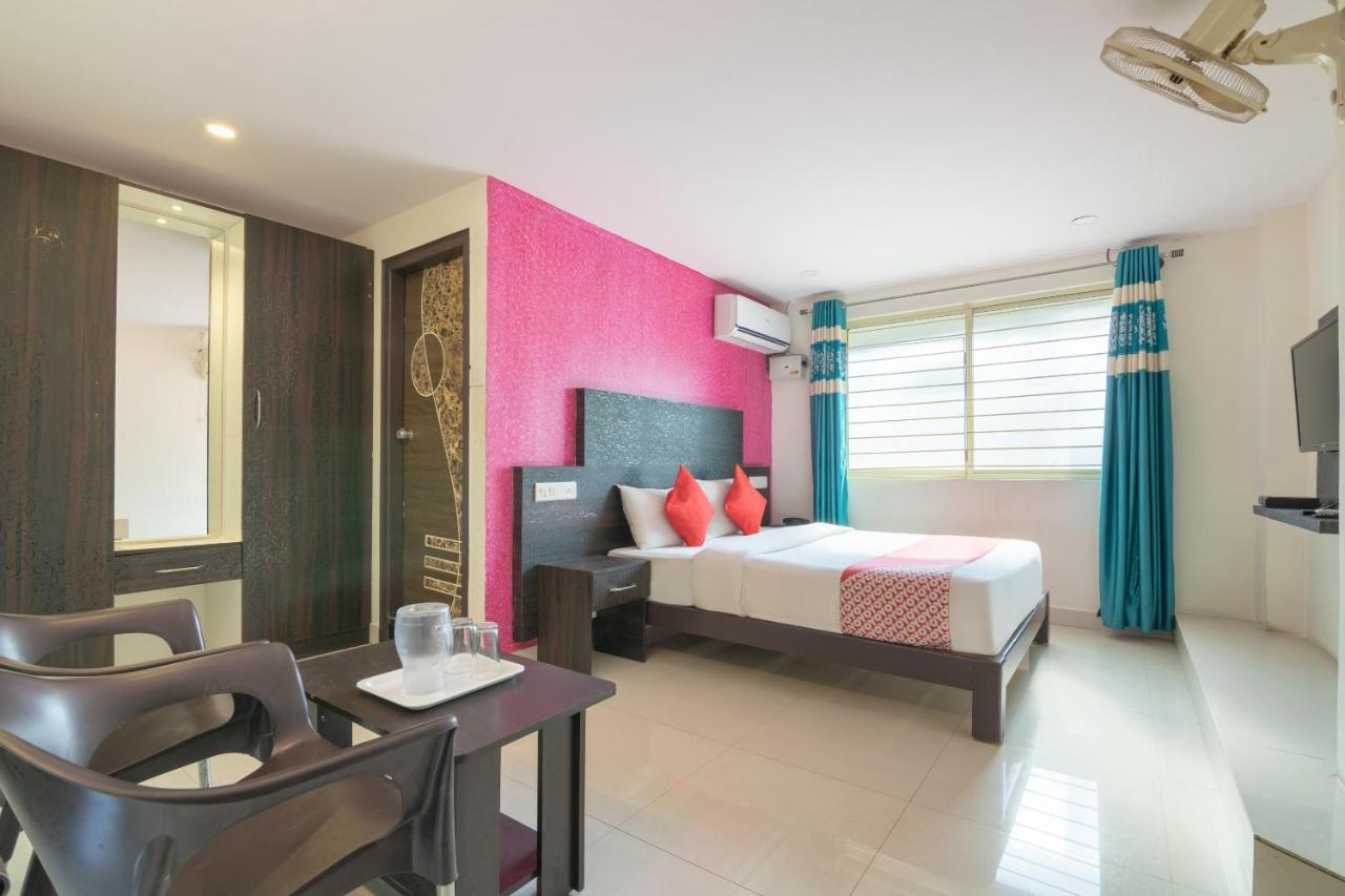 Oyo 13594 Mathrushree Residency Hotel Bangalore Luaran gambar