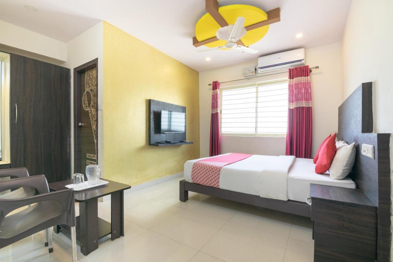Oyo 13594 Mathrushree Residency Hotel Bangalore Luaran gambar
