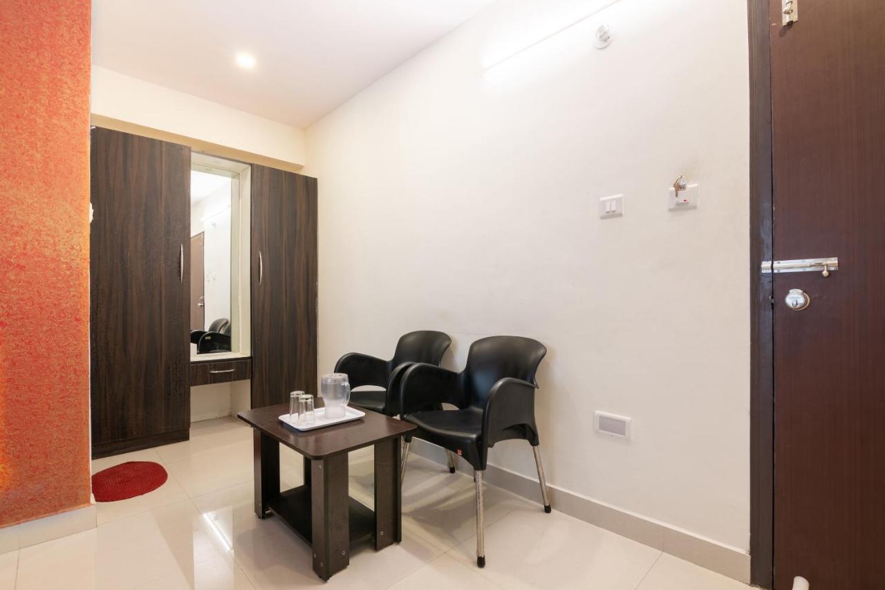 Oyo 13594 Mathrushree Residency Hotel Bangalore Luaran gambar