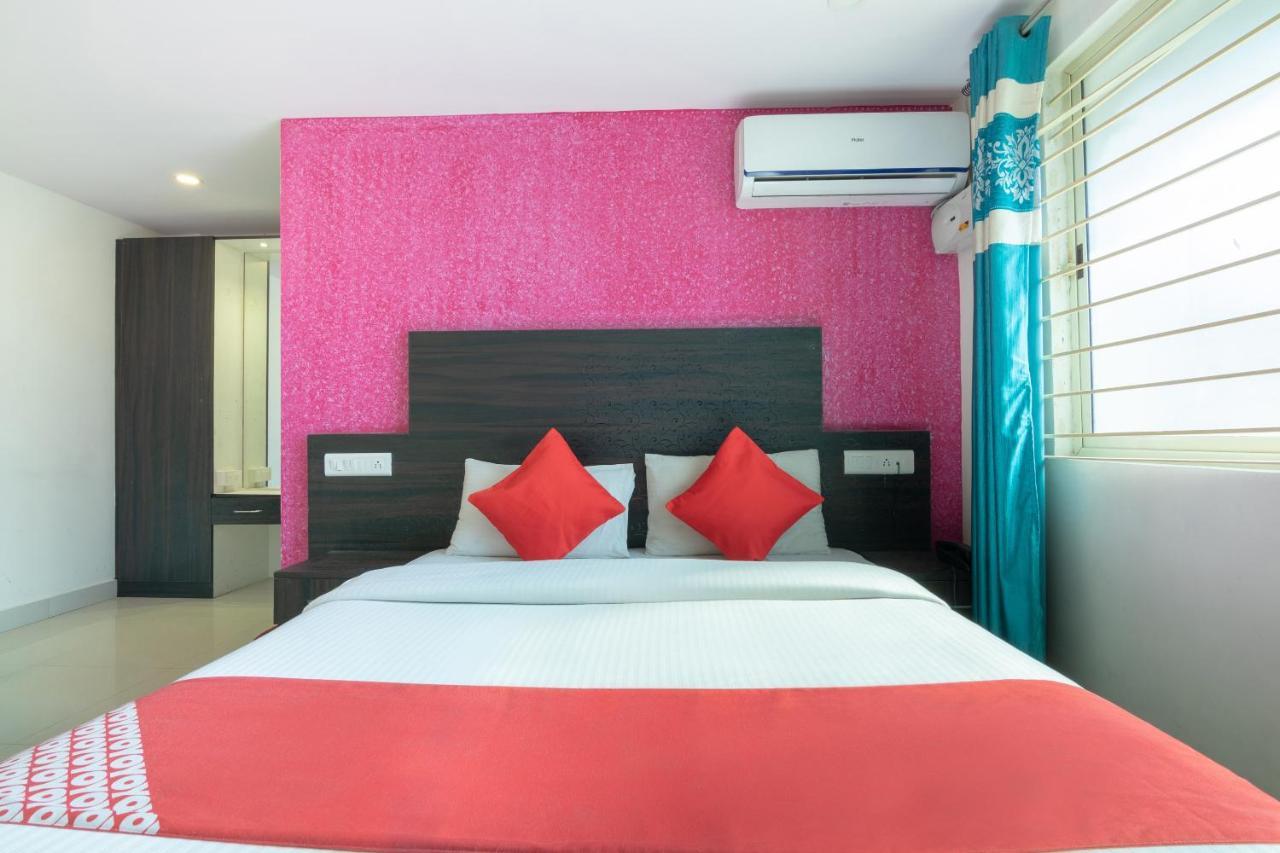 Oyo 13594 Mathrushree Residency Hotel Bangalore Luaran gambar