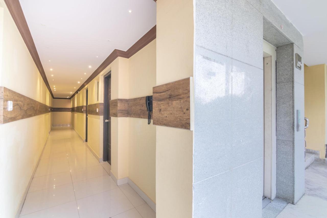 Oyo 13594 Mathrushree Residency Hotel Bangalore Luaran gambar